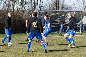 Bild 44 - Herren TSV Wiemersdorf - TuS Hartenholm III : Ergebnis: 2:1